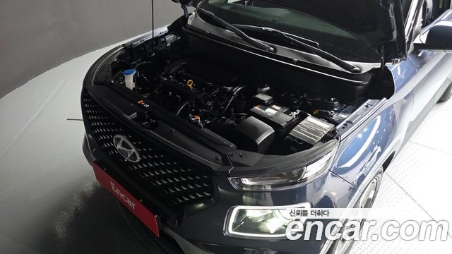 Hyundai Venue 2023 — photo 6