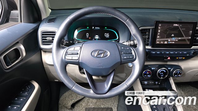Hyundai Venue 2023 — photo 12