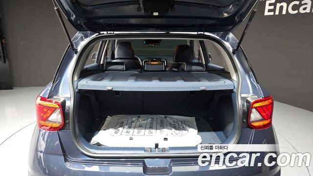Hyundai Venue 2023 — photo 20
