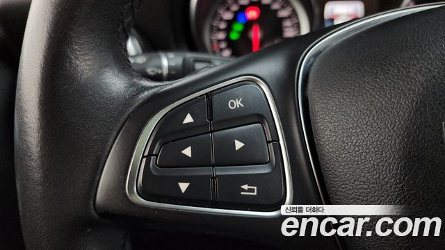Mercedes-Benz GLA-Class 2018 — photo 22