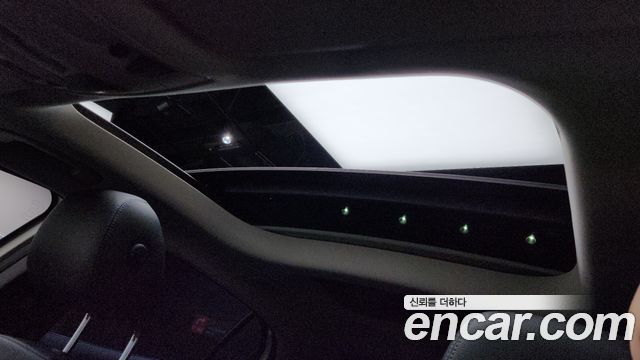 Mercedes-Benz GLA-Class 2018 — photo 30