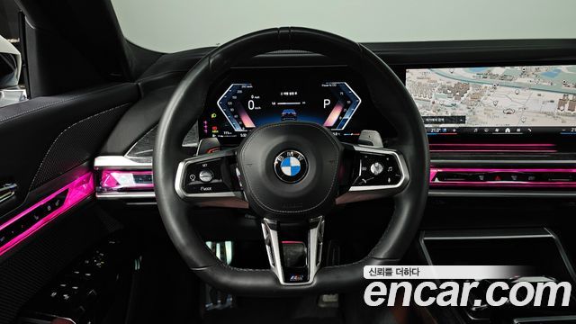 BMW 7-Series 2023 — photo 19