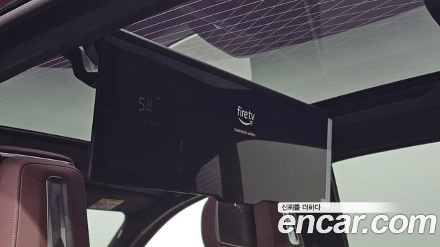 BMW 7-Series 2023 — photo 26