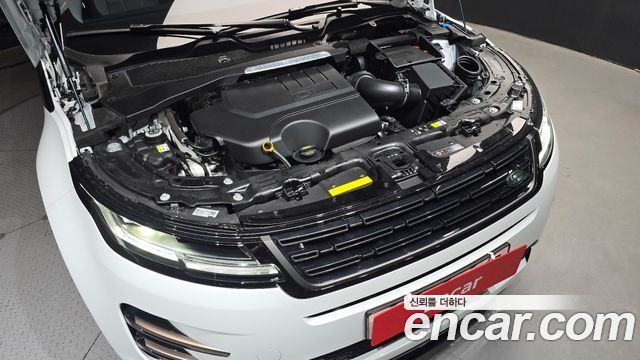 Land Rover Range Rover Evoque 2024 — photo 6