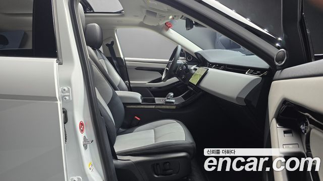 Land Rover Range Rover Evoque 2024 — photo 10
