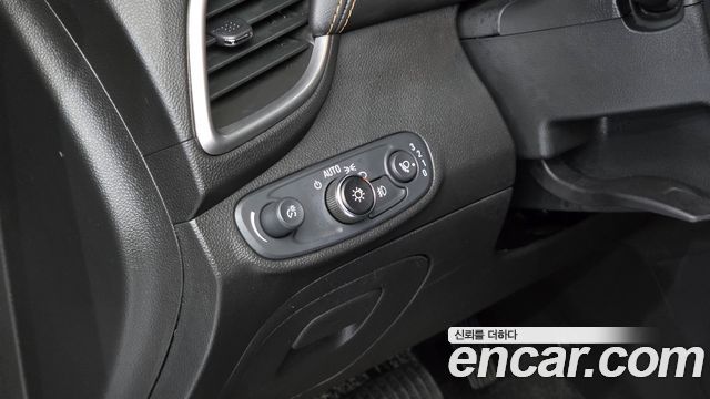 Chevrolet Korea Trax 2020 — photo 21