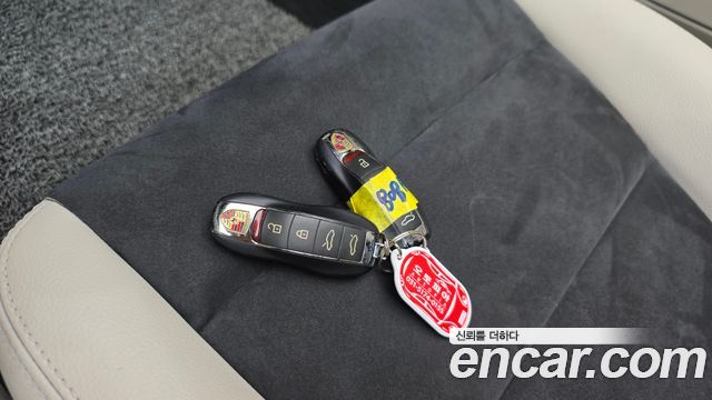 Porsche 718 2020 — photo 22
