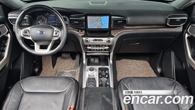 Ford Explorer 2020 — photo 10