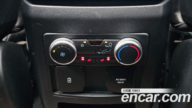Ford Explorer 2020 — photo 27