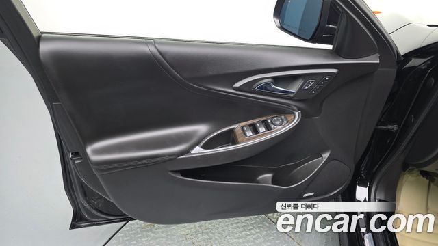 Chevrolet Korea Malibu 2017 — photo 14