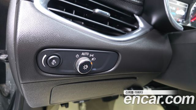 Chevrolet Korea Malibu 2017 — photo 27