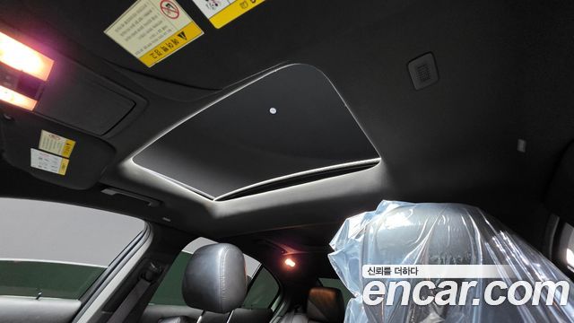 Lincoln MKS 2014 — photo 23