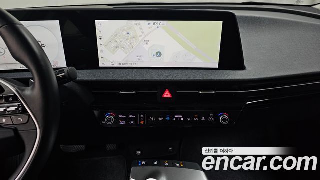 Kia EV6 2023 — photo 18