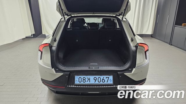 Kia EV6 2023 — photo 21