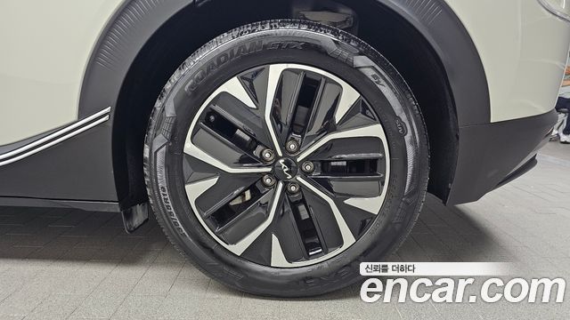 Kia EV6 2023 — photo 7