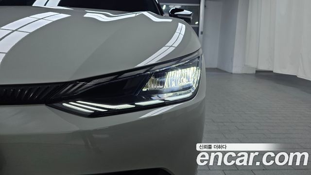 Kia EV6 2023 — photo 8