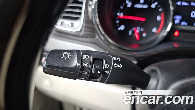 Kia Canival 2020 — photo 28