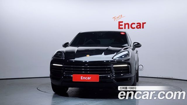 Porsche Cayenne 2022 — photo 3