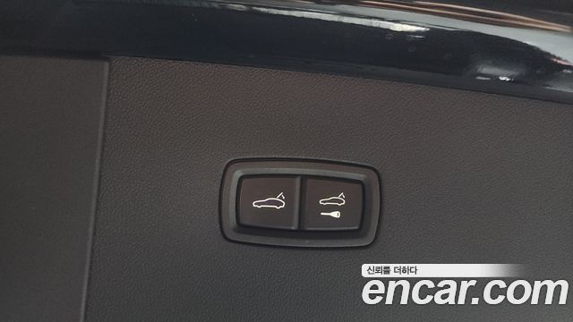 Porsche Cayenne 2022 — photo 22