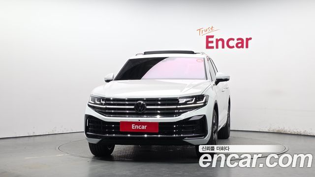 Volkswagen Touareg 2026 — photo 3