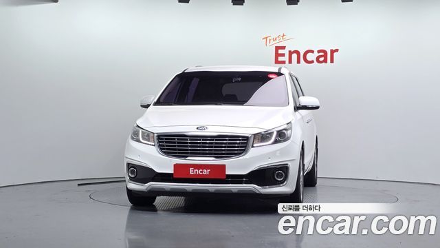 Kia Canival 2015 — photo 3