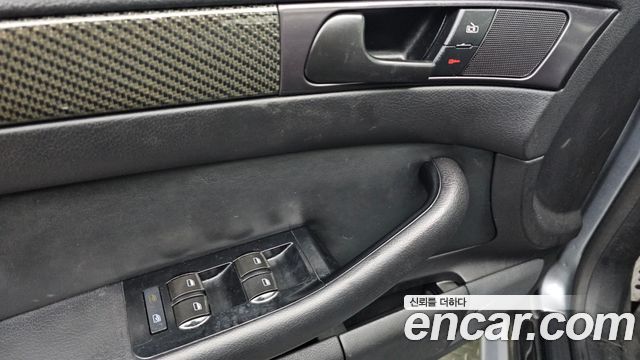 Audi RS6 2003 — photo 13
