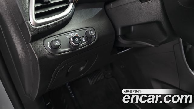 Chevrolet Korea Trax 2018 — photo 20