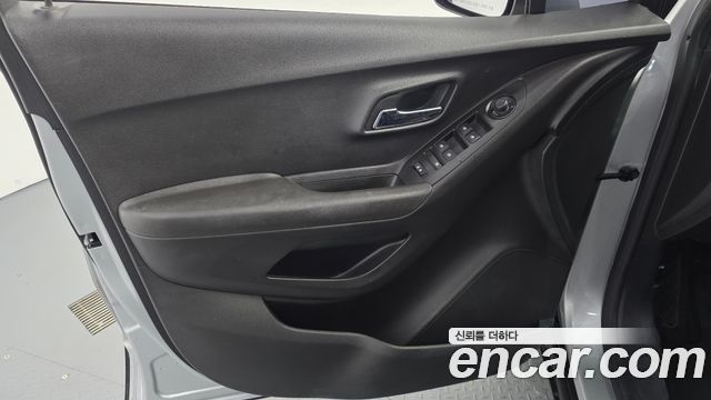 Chevrolet Korea Trax 2018 — photo 14