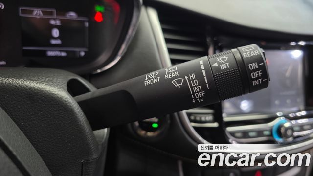 Chevrolet Korea Trax 2018 — photo 30