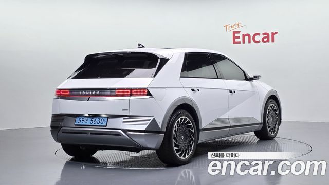 Hyundai Ioniq5 2022 — photo 2