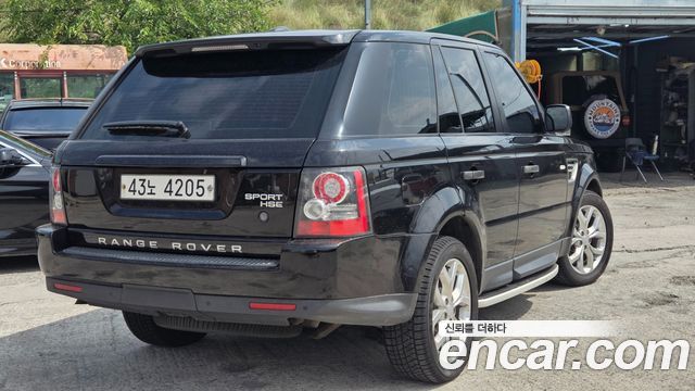 Land Rover Range Rover Sport 2010 — photo 2