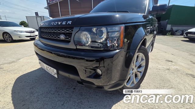 Land Rover Range Rover Sport 2010 — photo 14