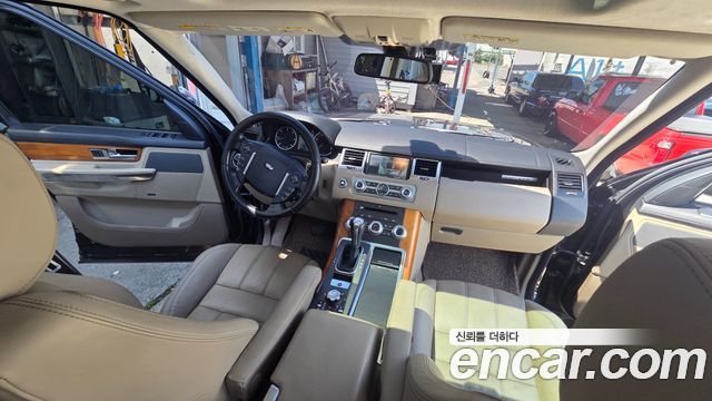 Land Rover Range Rover Sport 2010 — photo 18