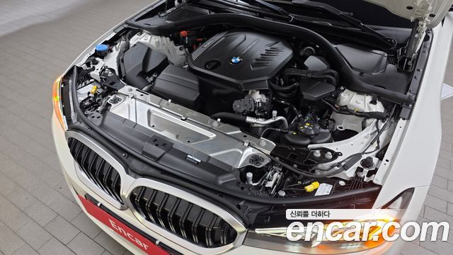 BMW 3-Series 2025 — photo 6