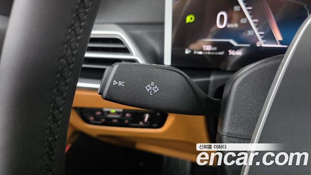 BMW 3-Series 2025 — photo 26
