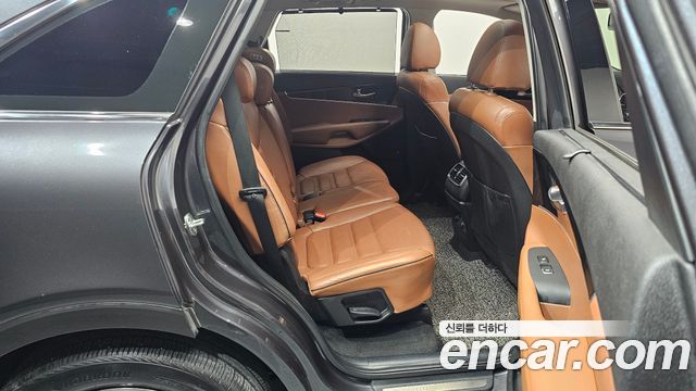 Kia Sorento 2020 — photo 17