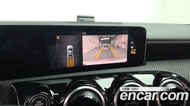 Mercedes-Benz A-Class 2020 — photo 20