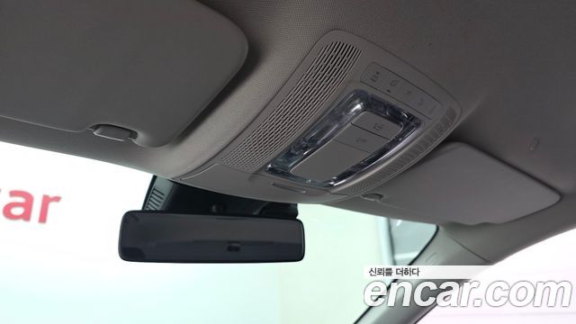 Mercedes-Benz A-Class 2020 — photo 24