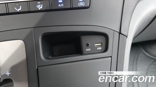 Hyundai Starex 2021 — photo 22