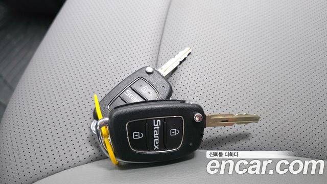 Hyundai Starex 2021 — photo 24