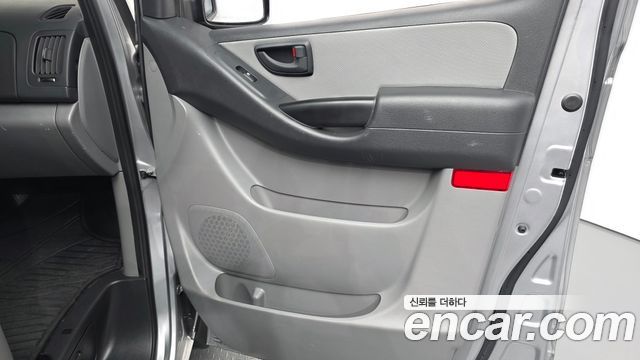 Hyundai Starex 2021 — photo 14