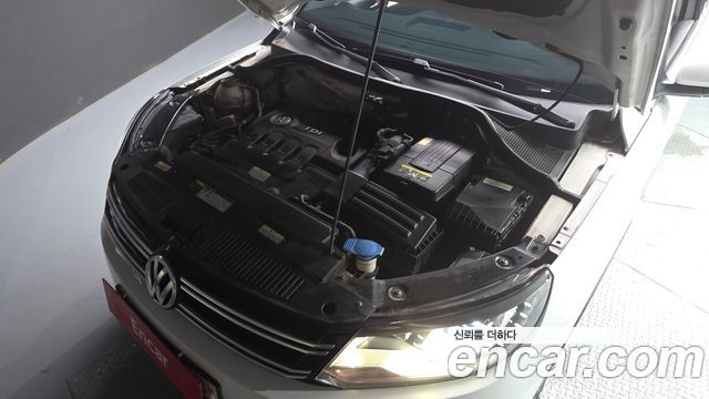 Volkswagen Tiguan 2016 — photo 6
