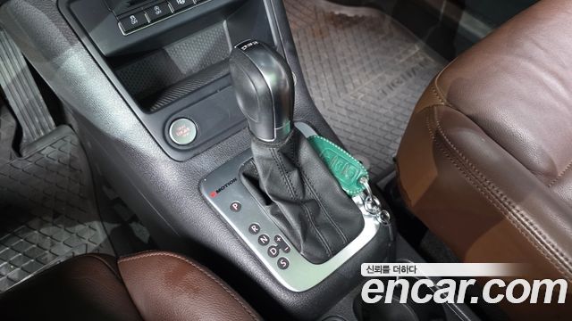Volkswagen Tiguan 2016 — photo 12