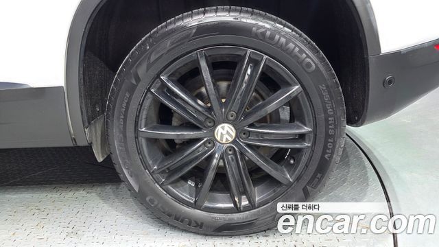 Volkswagen Tiguan 2016 — photo 7