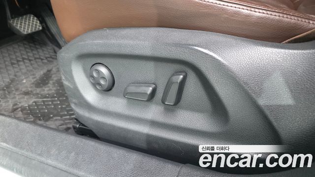 Volkswagen Tiguan 2016 — photo 31