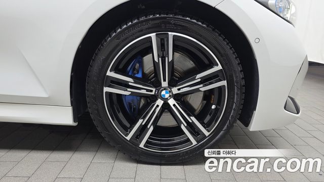BMW 3-Series 2024 — photo 7