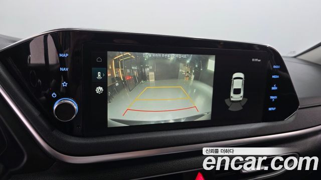 Hyundai Sonata 2022 — photo 25