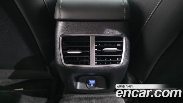 Hyundai Sonata 2022 — photo 28