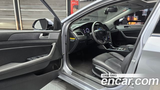 Hyundai Sonata 2017 — photo 10