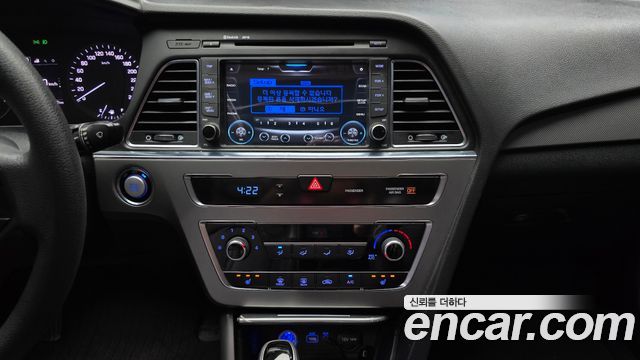 Hyundai Sonata 2017 — photo 14